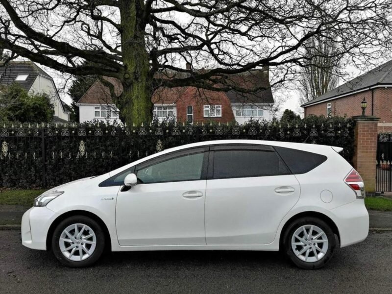 Toyota Prius Plus 2019