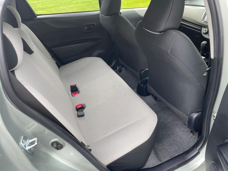 Toyota Vitz/Yaris 2013 FM13 YHS