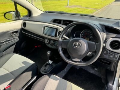 Toyota Vitz/Yaris 2013 FM13 YHS