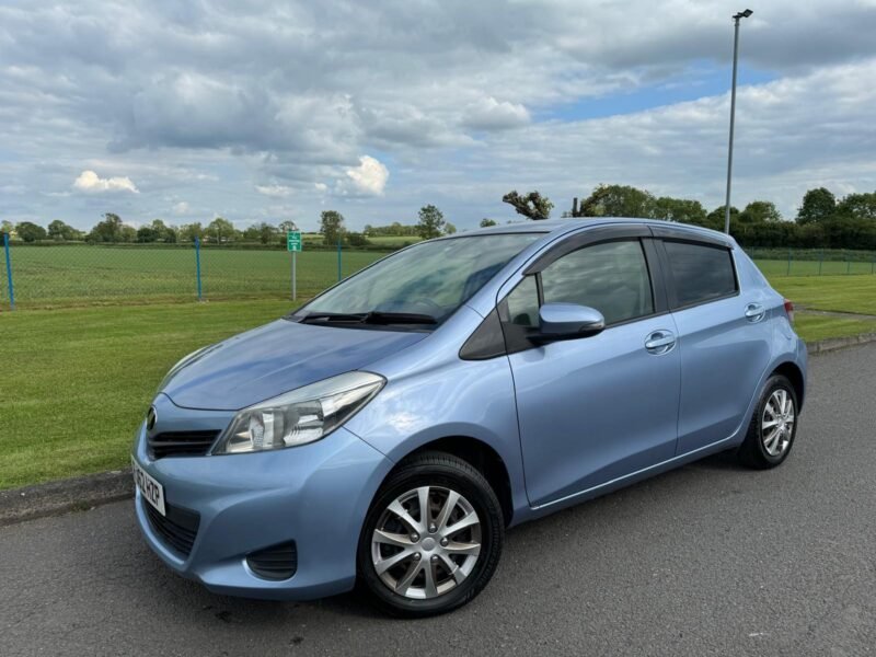 Toyota Vitz 2013 FJ62 HZP