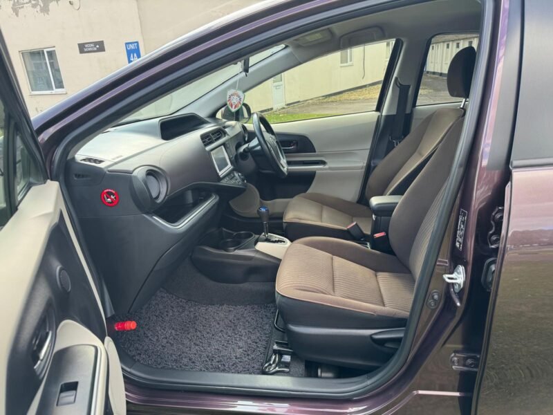2013 Toyota Aqua - SOLD -