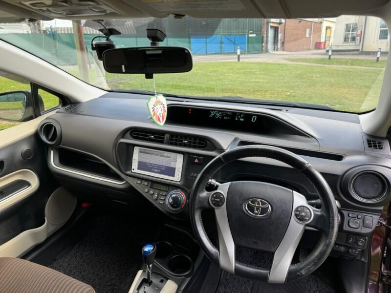 2013 Toyota Aqua - SOLD -