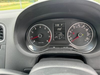 2011 VW POLO