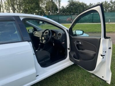 2012 VW POLO FJ62 HHK