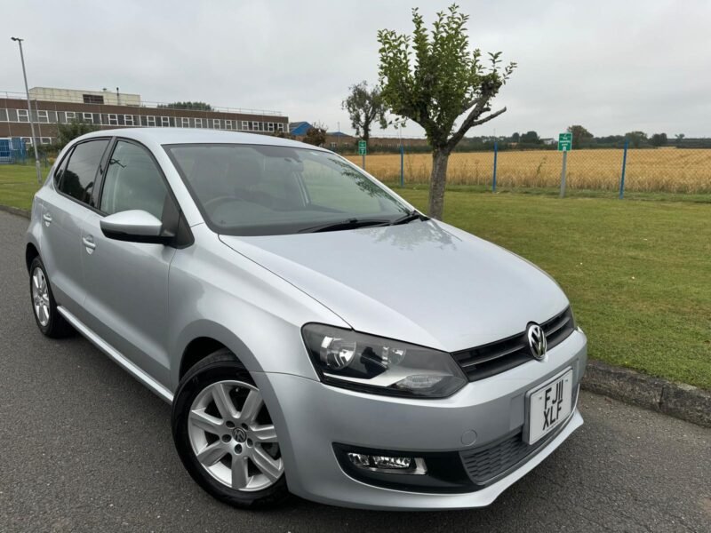 2011 VW POLO FJ11 XLF