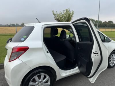 Toyota Vitz/ Yaris 2012 FJ12 VYW