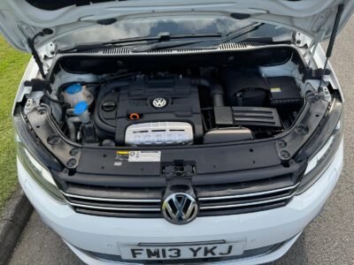 VW Touran 2013 White