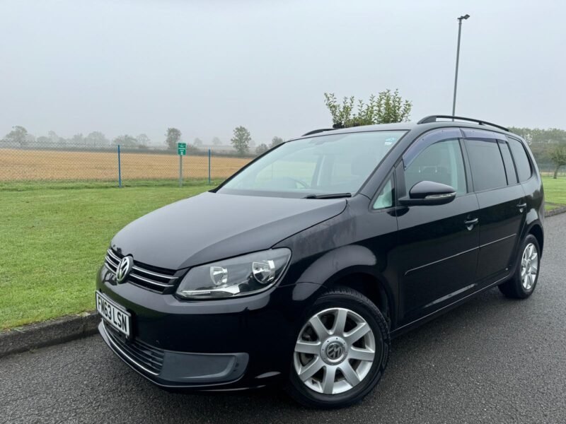 VW TOURAN 2013 BLACK